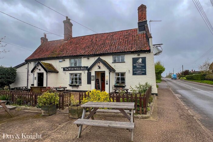 3 Bedroom Flat To Rent In High Road, Wortwell, Harleston, IP20