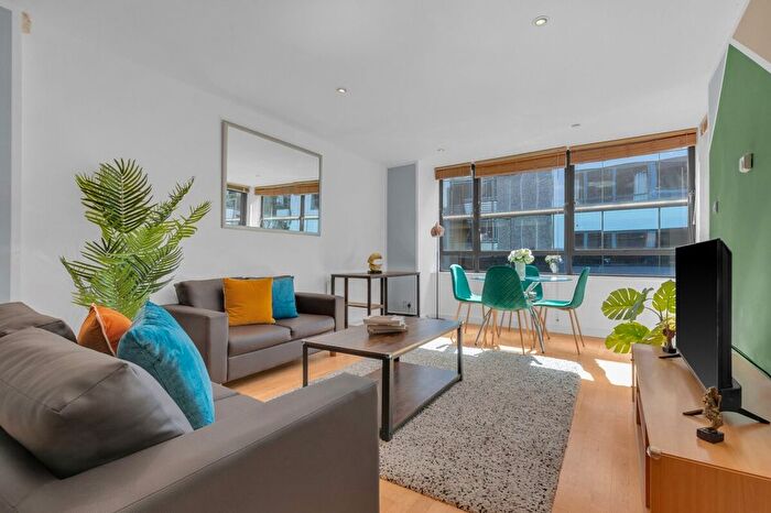 1 Bedroom Flat To Rent In Farringdon, EC1N
