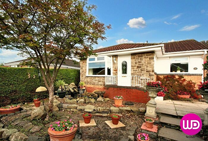 2 Bedroom Bungalow For Sale In Crofton Way, West Denton Park, Newcastle Upon Tyne, Tyne Amp; Wear, NE15