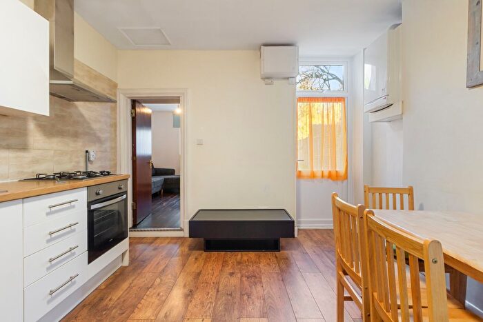 1 Bedroom Flat To Rent In Muswell Hill, London, N10