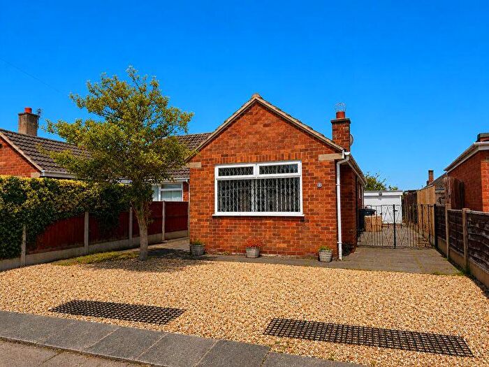 2 Bedroom Semi-Detached Bungalow For Sale In Glenarden Avenue - Thornton Cleveleys -, FY5