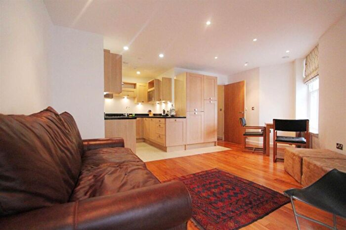 2 Bedroom Apartment For Sale In David Morgan Apartments, City Centre, CF10