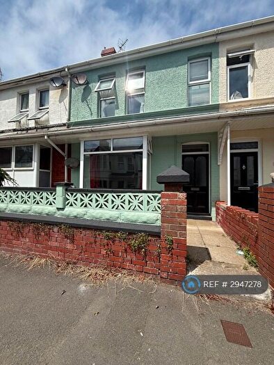 2 Bedroom Flat To Rent In Fenton Place, Porthcawl, CF36