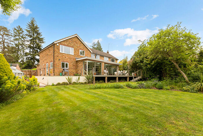 5 Bedroom Detached House For Sale In Kingswood Road, Penn, HP10