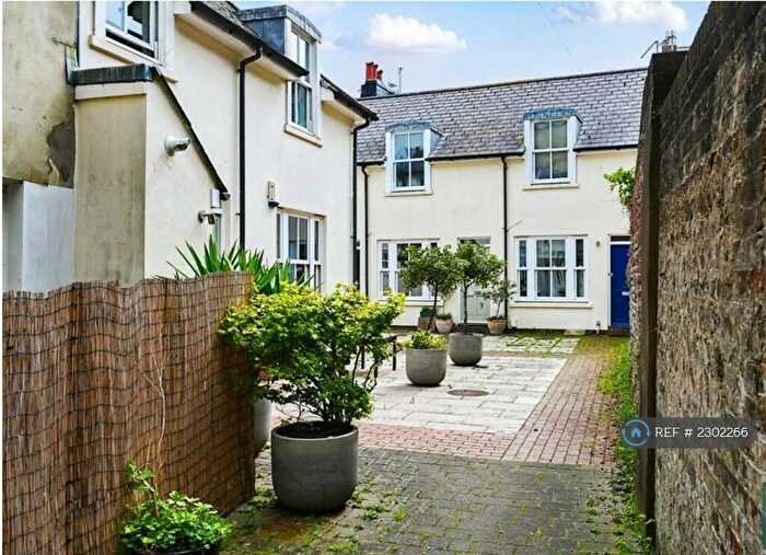 2 Bedroom Terraced House To Rent In Daisy Court, Brighton, BN1