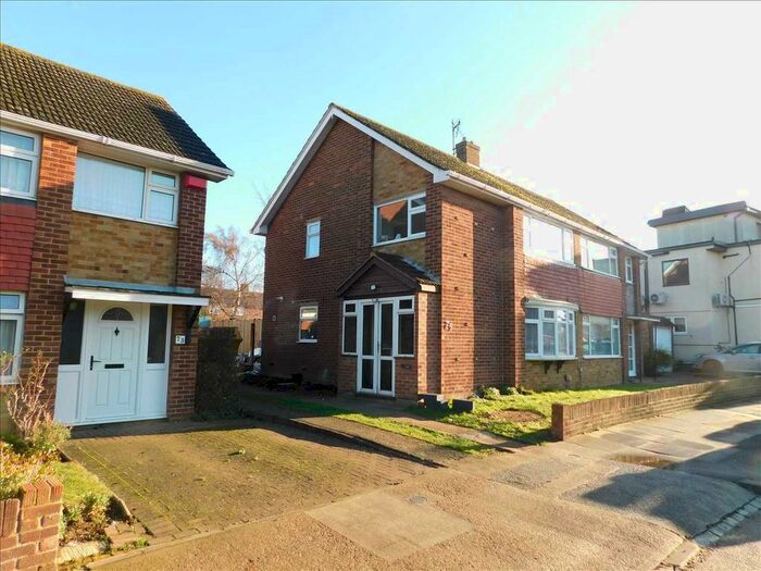 3 Bedroom Semi-Detached House To Rent In Leander Drive, Gravesend DA12