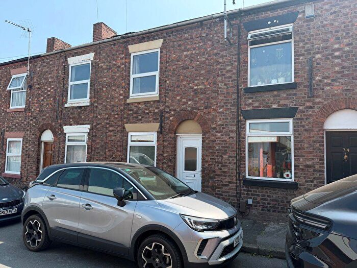 2 Bedroom Terraced House To Rent In Vincent Street, Macclesfield, SK11