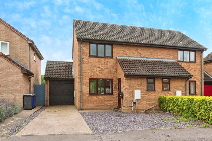 2 Bedroom Semi-Detached House For Sale In Nightingale Close, Mildenhall, Bury St. Edmunds, IP28