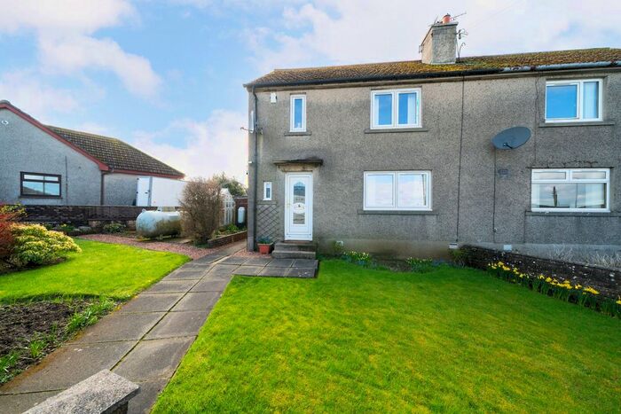 3 Bedroom Semi-Detached House For Sale In Walton Park, Craigrothie, KY15