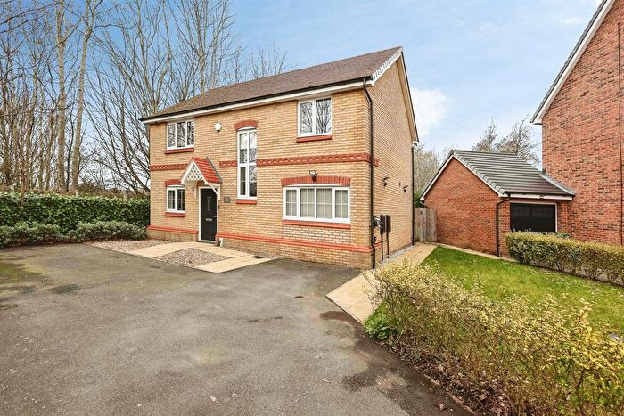 4 Bedroom Detached House For Sale In Denby Way, Cradley Heath, B64