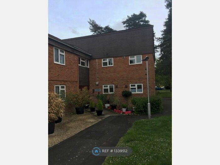1 Bedroom Flat To Rent In Crown Wood, Bracknell, RG12