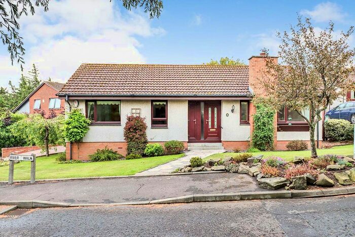 3 Bedroom Bungalow To Rent In River Walk, Dalgety Bay, Dunfermline, Fife, KY11