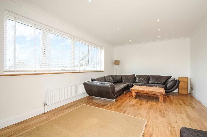 4 Bedroom Terraced House To Rent In Arnull's Road, Upper Norwood, SW16
