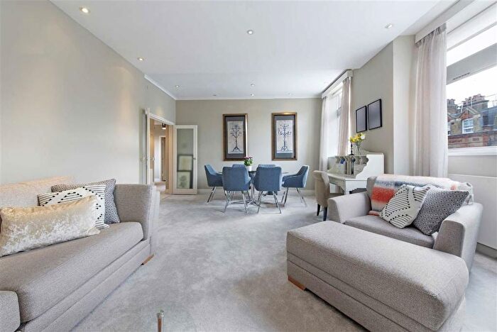 1 Bedroom Flat To Rent In New Cavendish Street, London, W1G