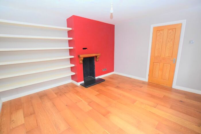 4 Bedroom Property To Rent In Field Road, Forest Gate E7