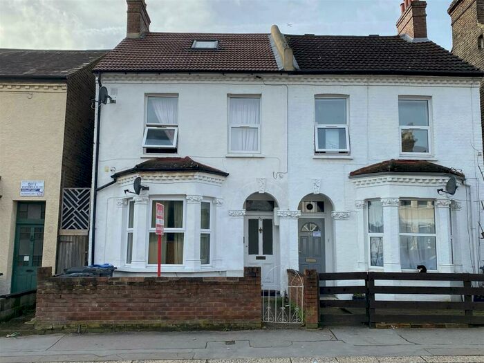 1 Bedroom Flat To Rent In Crowther Road, London, SE25