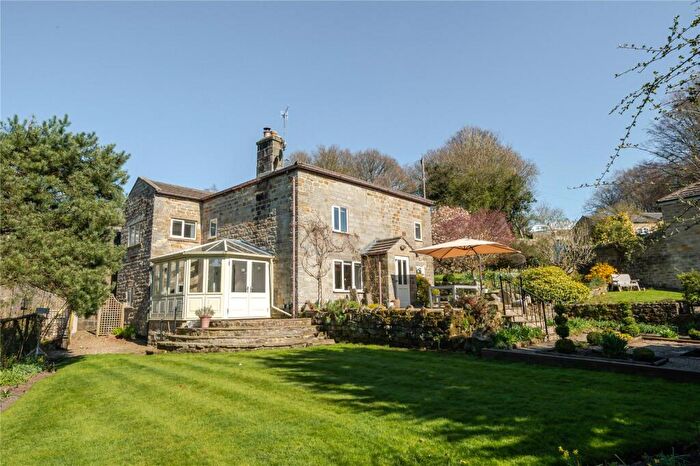 4 Bedroom Detached House For Sale In Smelthouses, Harrogate, HG3
