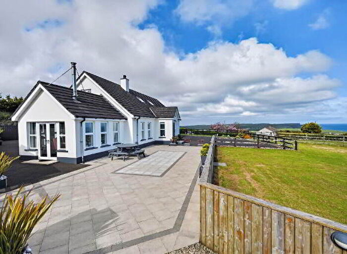 5 Bedroom Detached House For Sale In Moycraig Road, Bushmills, BT57