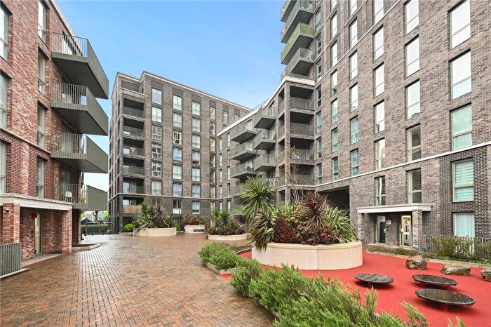 1 Bedroom Flat To Rent In Bellow House, Harrow On The Hill, HA1
