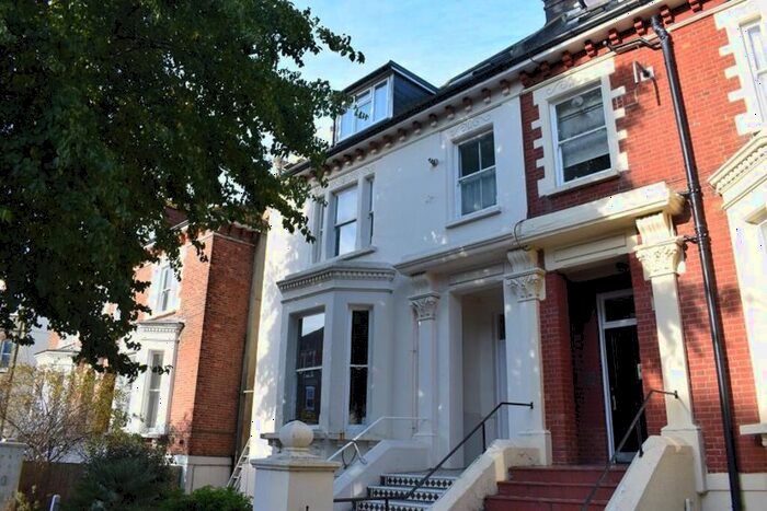 1 Bedroom Maisonette To Rent In Clarendon Villas, Hove, East Sussex, ., BN3