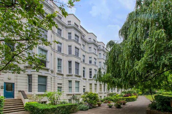 Flat To Rent In Colville Gardens, Portobello, W11