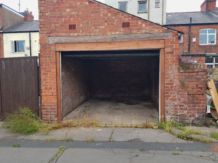 Garage / Parking To Rent In Westmorland Avenue, Blackpool, FY1