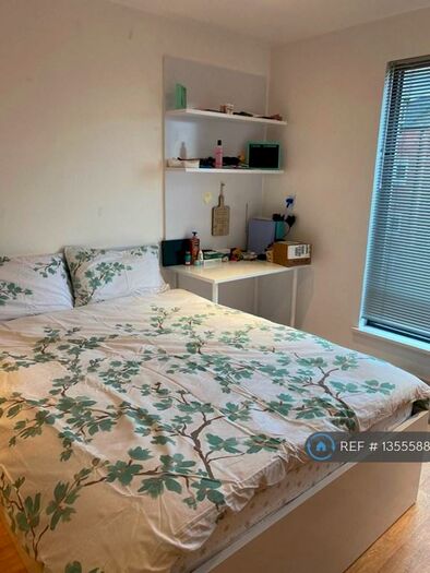 1 Bedroom Flat To Rent In St. Michaels Lane, Leeds, LS6