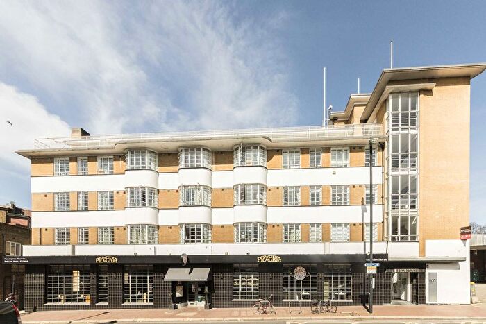 1 Bedroom Flat To Rent In Red Lion Street, Richmond, TW9