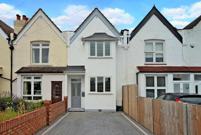 2 Bedroom Terraced House To Rent In Priory Lane, West Molesey KT8