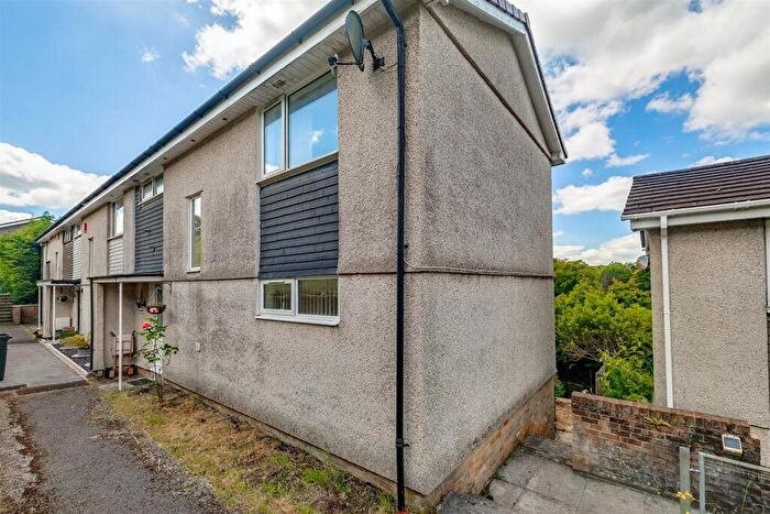 3 Bedroom End Of Terrace House To Rent In Thirlmere Gardens, Derriford, PL6