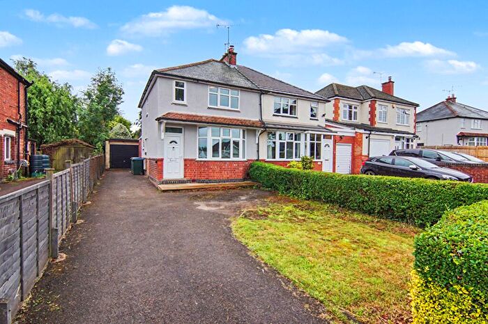 2 Bedroom Semi-Detached House For Sale In Hawkes Mill Lane, Allesley, CV5