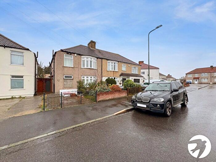 4 Bedroom Semi Detached House To Rent In Tidford Road, Welling, DA16