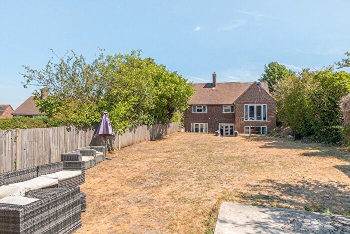 5 Bedroom End Of Terrace House For Sale In Layhams Road, West Wickham, BR4