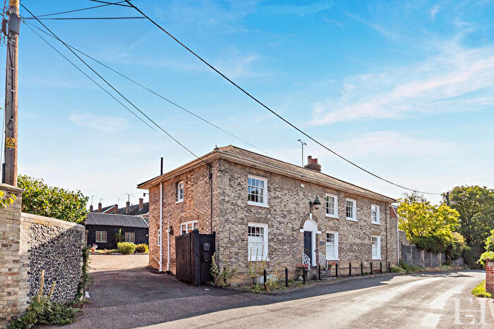7 Bedroom Detached House For Sale In Kedington, Haverhill, CB9
