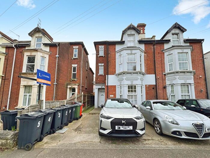 1 Bedroom Apartment For Sale In Church Road, Clacton-on-Sea, Essex, CO15
