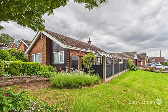 2 Bedroom Detached Bungalow For Sale In Hillsdale Road, Burton-on-Trent, DE15
