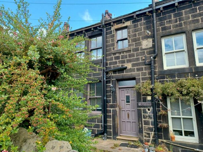 2 Bedroom Cottage For Sale In Northfield, Heptonstall, Hebden Bridge, HX7