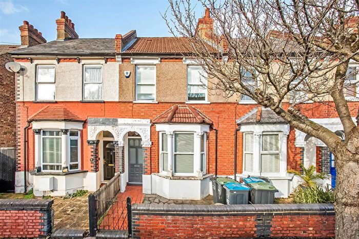 2 Bedroom Terraced House For Sale In Dalmally Road, Croydon, CR0
