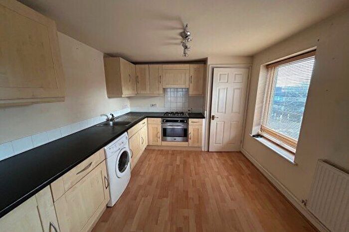 2 Bedroom Flat To Rent In Stourbridge Road, Halesowen, B63