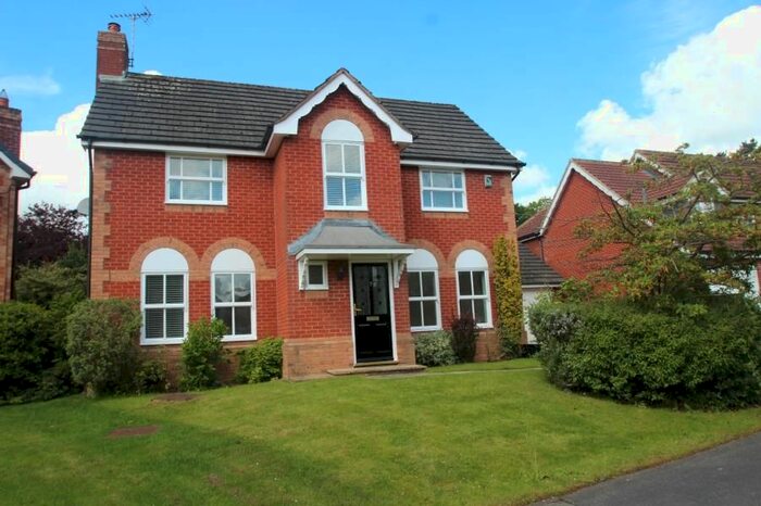 4 Bedroom Detached House To Rent In Youngs Drive, Harrogate, HG3