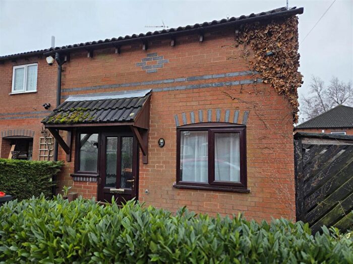 1 Bedroom End Of Terrace House For Sale In Penn Street, Sutton-In-Ashfield, NG17