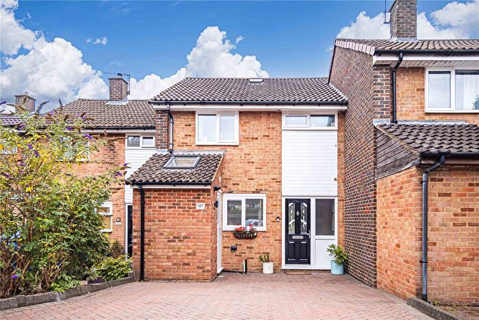 3 Bedroom Terraced House For Sale In Gadebridge Road, Gadebridge, Hemel Hempstead, Hertfordshire, HP1