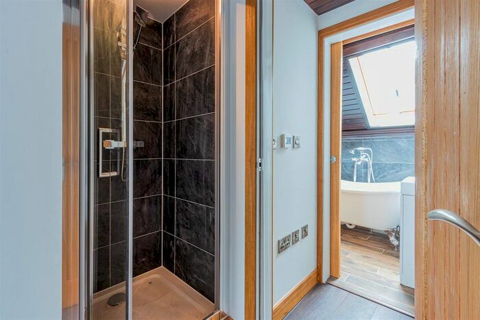 1 Bedroom Flat To Rent In Fanny Street, Cathays, Cardiff, CF24