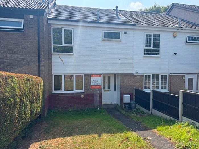 3 Bedroom Terraced House To Rent In Lawns Wood, Malinslee, Telford, TF3