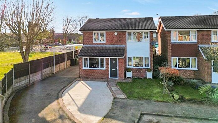 4 Bedroom Detached House For Sale In Elm Close, Ibstock, LE67