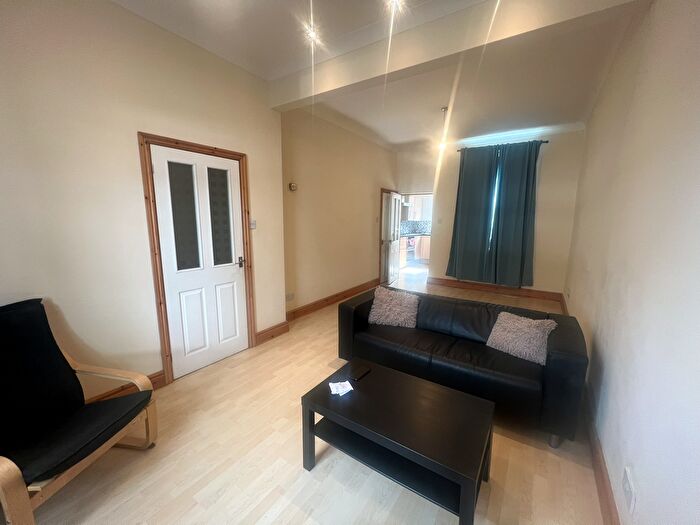 3 Bedroom Terraced House To Rent In Fylde Rd, Ashton-On-Ribble, Preston, PR2