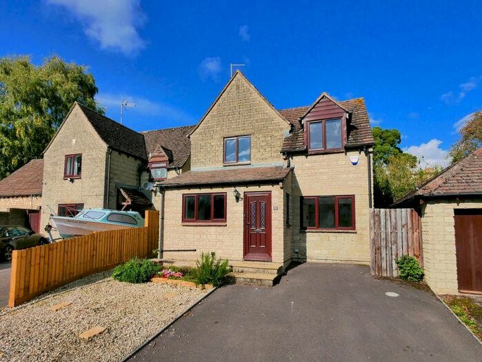 4 Bedroom Semi-Detached House To Rent In Dutton Leys, Northleach, Cheltenham, GL54
