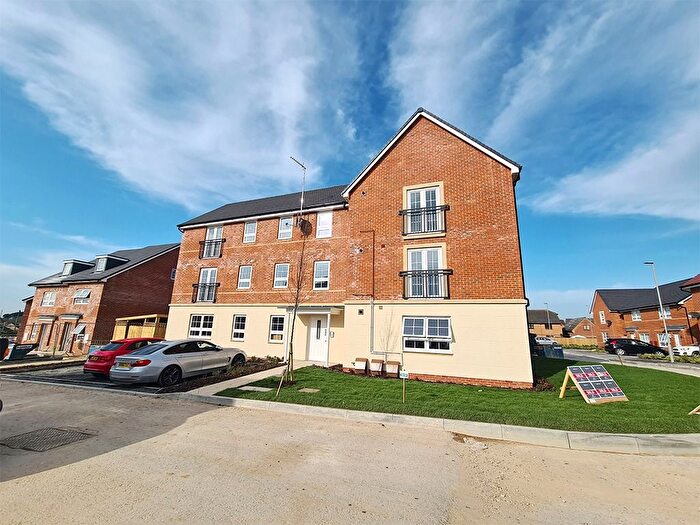 2 Bedroom Flat To Rent In Stevenson Court, Tabitha Close, Poole, BH15