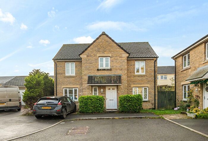 4 Bedroom Detached House For Sale In Beechwood Close, Nailsworth, Gloucestershire, GL6