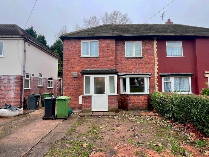 3 Bedroom Property To Rent In Kendrick Road, Bilston, WV14